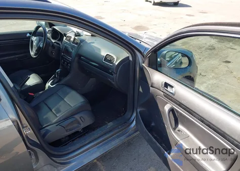 2012 Volkswagen Jetta Sportwagen 2.0L Tdi z USA, uszkodzony, nr VIN 3VWPL7AJ9CM692845